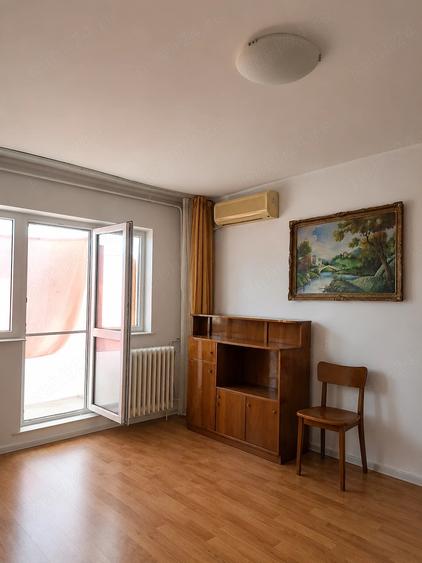 Apartament cu 2 camere semidecomandat în 13 Septembrie