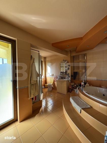 Casă cu 5 camere cu Teren 417 Mp în Central