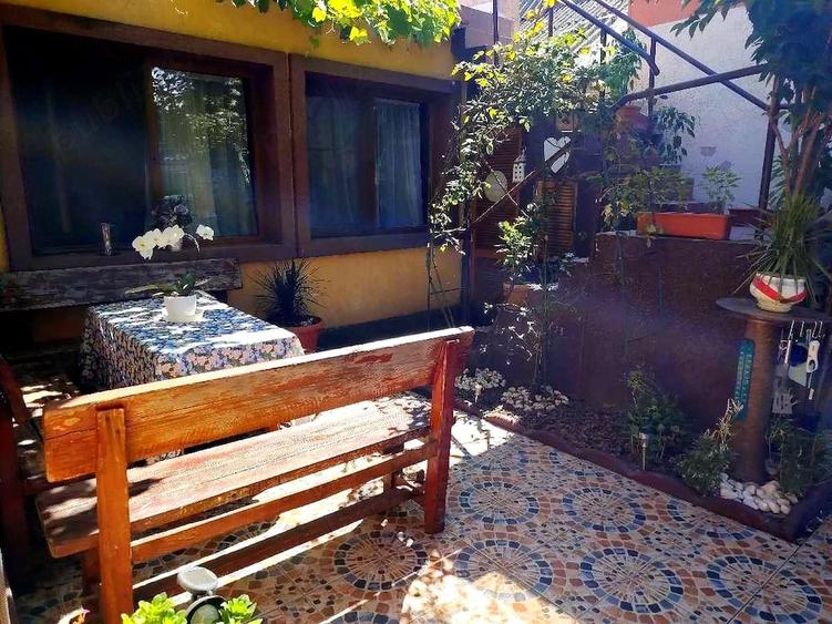 Casă cu 4 camere cu Teren 214 Mp în Central