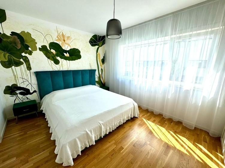 Casă cu 5 camere cu Piscina în Pipera