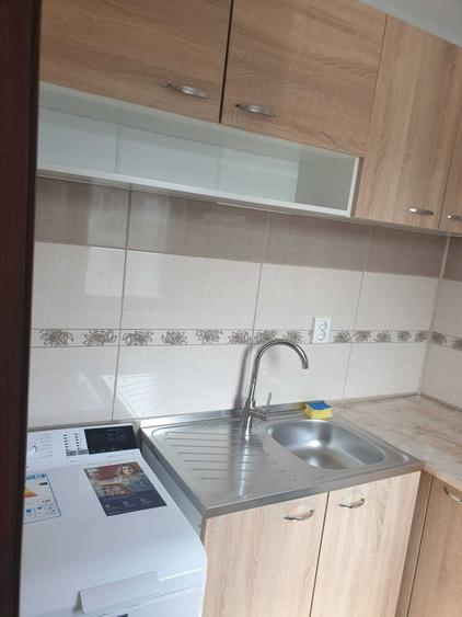 Apartament cu 2 camere semidecomandat în Micro 14