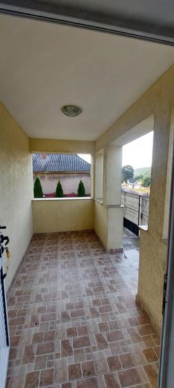 Casă cu Teren 1163 Mp în Valea Seacă