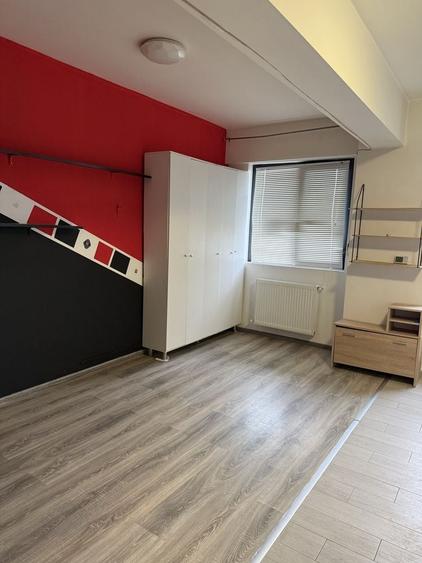 Inchiriere apartament 2 camere parter,,loc parcare inclus - 8