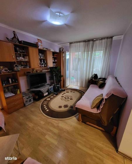 Apartament cu 2 camere semidecomandat în Cornișa
