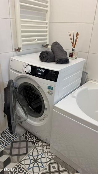Apartament cu 3 camere decomandat, mobilat în Sud