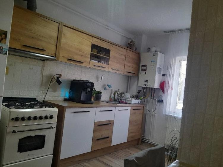 Apartament cu 3 camere decomandat în Apahida