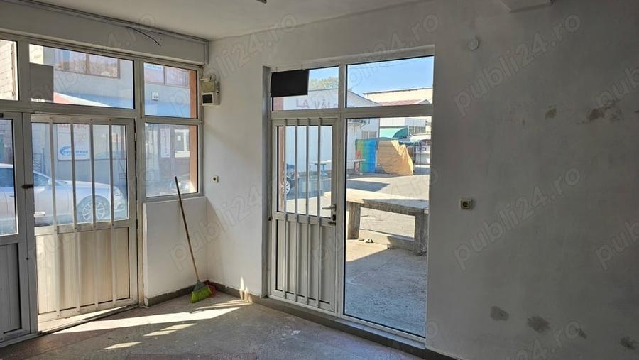 Spațiu comercial, de 50 mp, în Central
