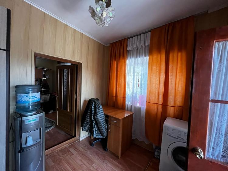 Casă individuală cu 4 camere cu Teren 216 Mp în 23 August
