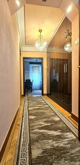 Apartament cu 2 camere semidecomandat în Cetății