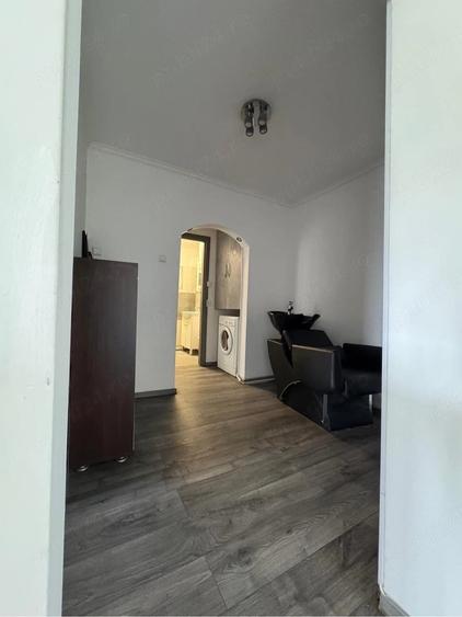 Spațiu comercial, de 53 mp, în Central