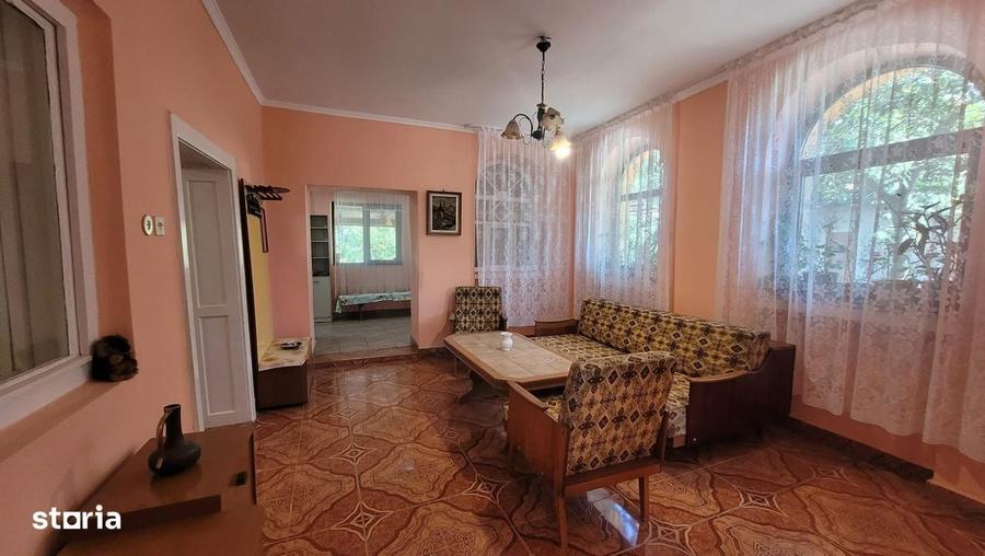 Casă cu 3 camere în Lipău
