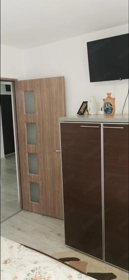 Apartament cu 2 camere decomandat în Exterior Vest