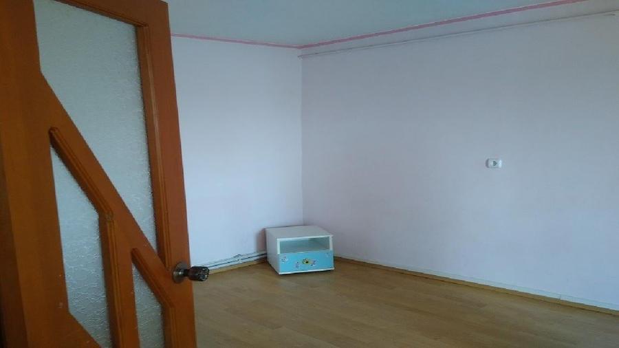 Apartament cu 3 camere decomandat în Micro 3