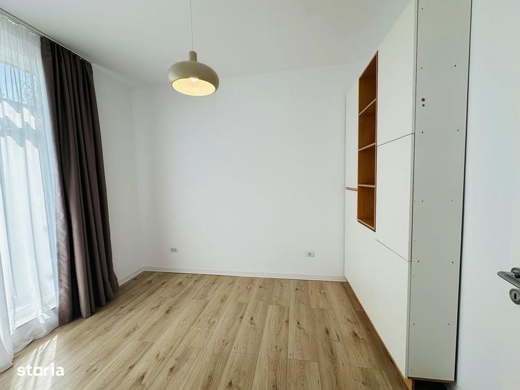Casă cu 4 camere în Ostratu