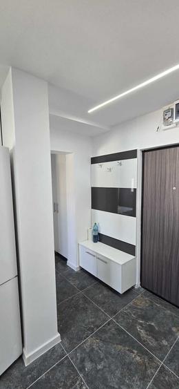 Apartament cu 2 camere decomandat în Griviței