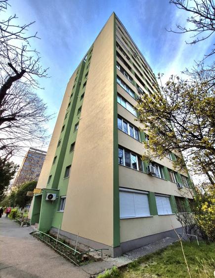 Apartament cu 2 camere decomandat în Podgoria