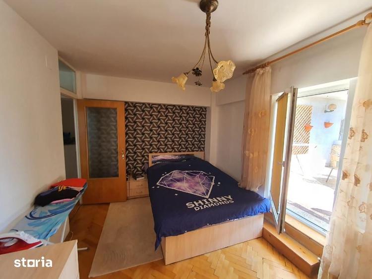 Apartament cu 3 camere în Ultracentral