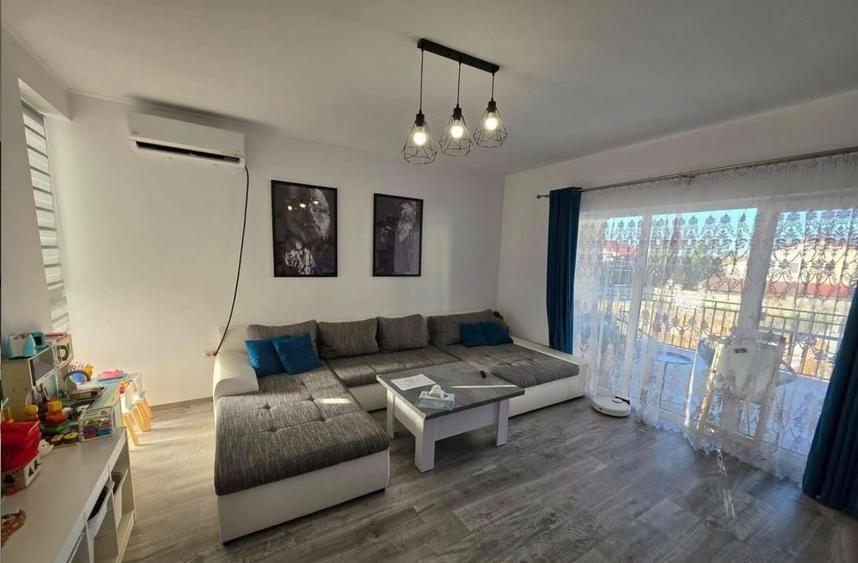 Apartament cu 2 camere decomandat, mobilat în Giroc — fotografia 1