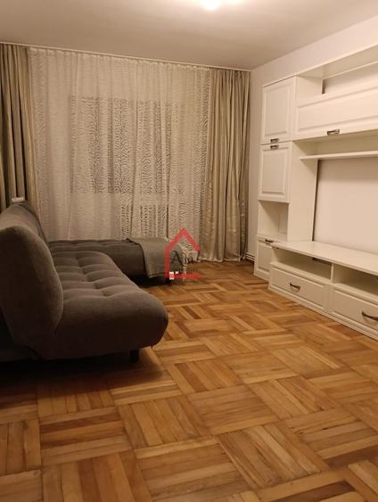 Apartament cu 2 camere decomandat, mobilat în Galata