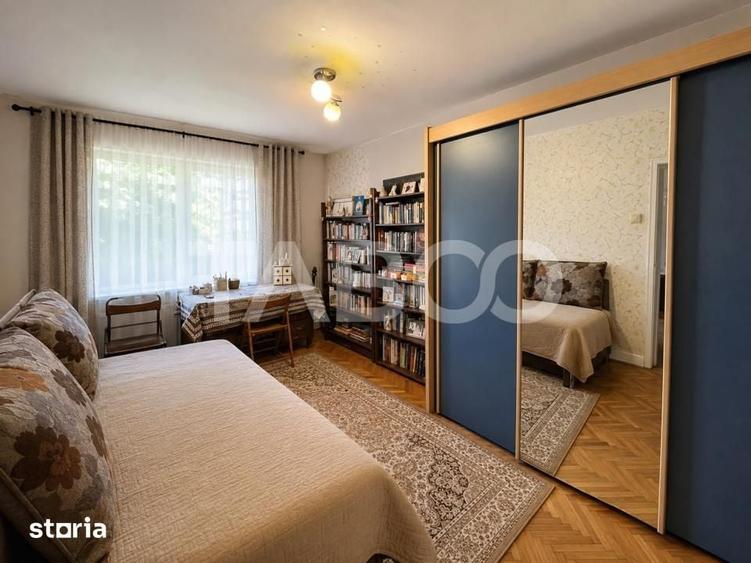 Apartament cu 3 camere semidecomandat în Gheorgheni — fotografia 1