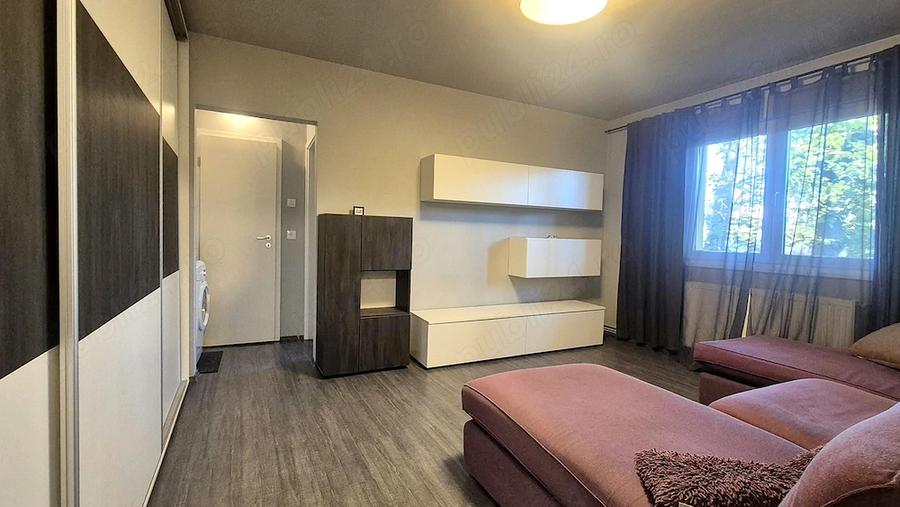Apartament cu 2 camere semidecomandat în Sud