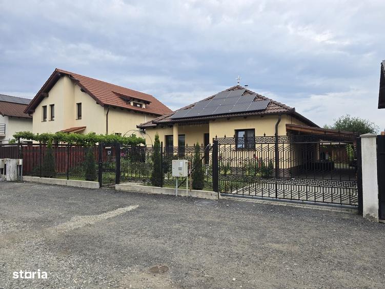 Casă cu 3 camere în Central