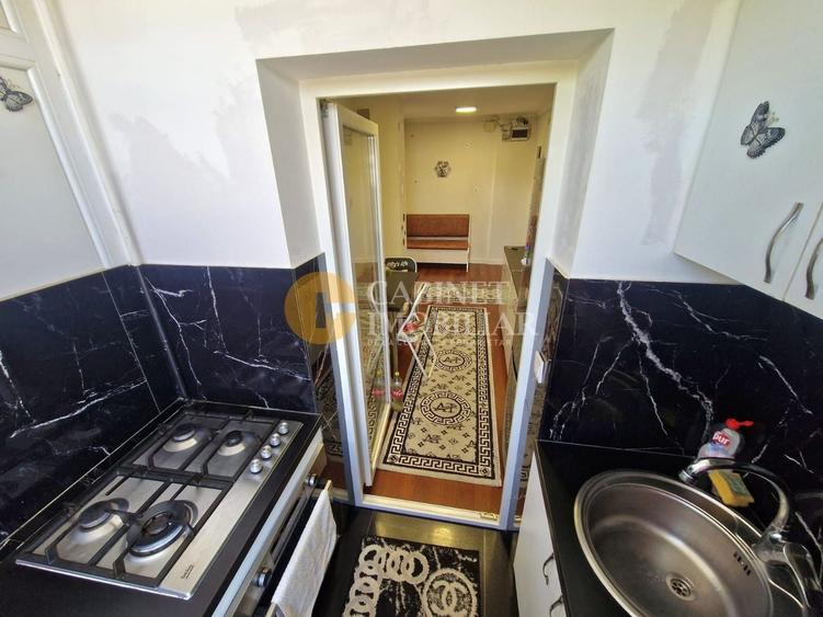 Apartament cu 2 camere decomandat în Dacia