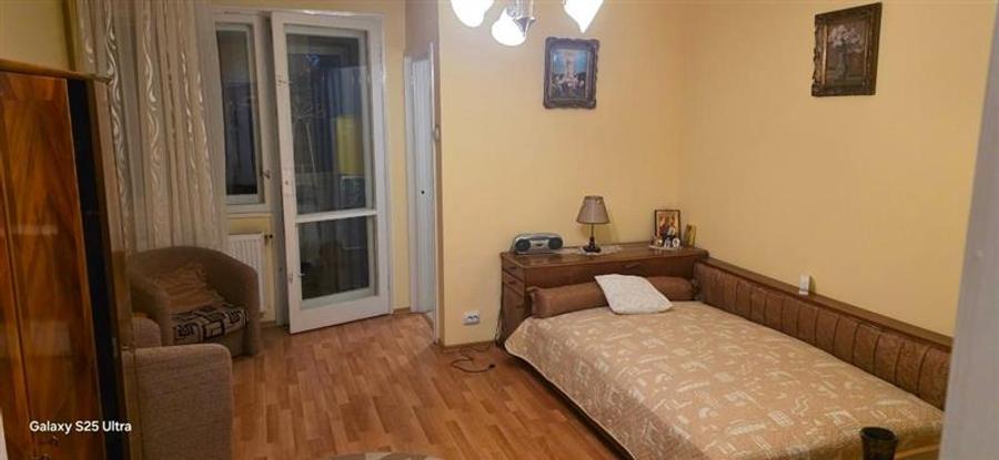 Garsonieră decomandată, mobilată în Dristor