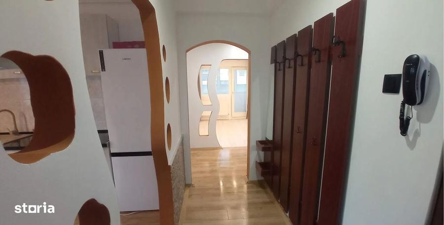 Apartament cu 3 camere în Mureșeni