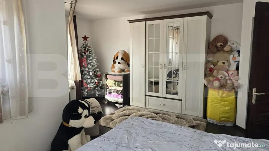 Casă cu 5 camere cu Teren 2800 Mp în Central