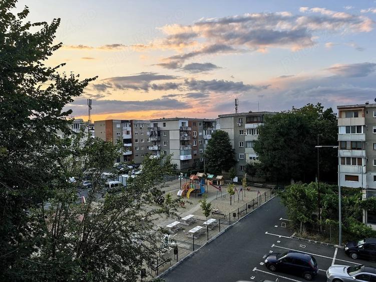 Apartament cu 2 camere decomandat în Alfa
