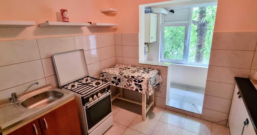 Apartament cu 2 camere decomandat în Obcini