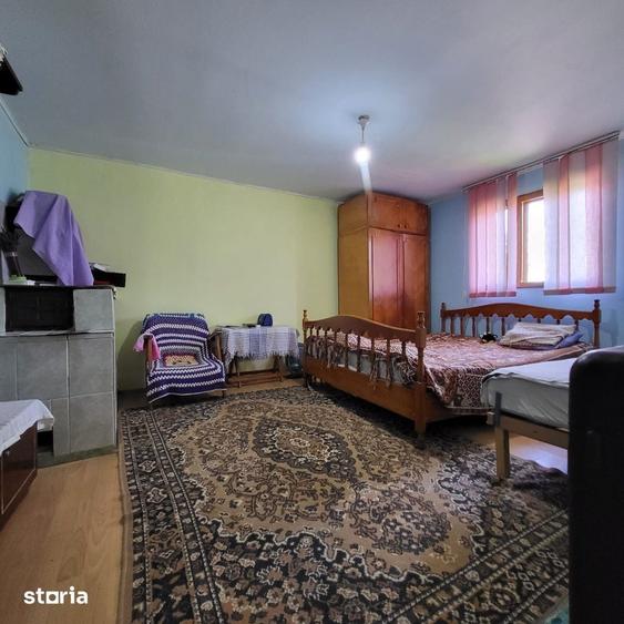 Casă cu 3 camere cu Teren 1000 Mp în Central