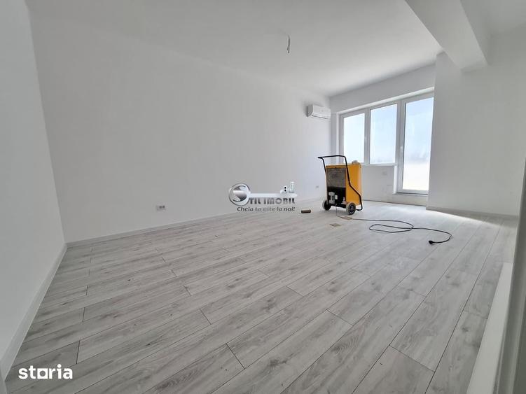 Apartament cu 3 camere decomandat în Galata