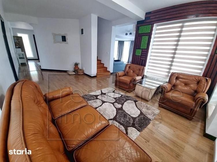 Casă cu 5 camere decomandat cu Teren 1000 Mp în Europa