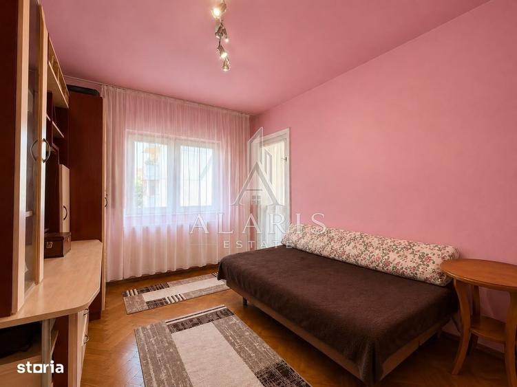 Apartament cu 4 camere decomandat în Bucovina