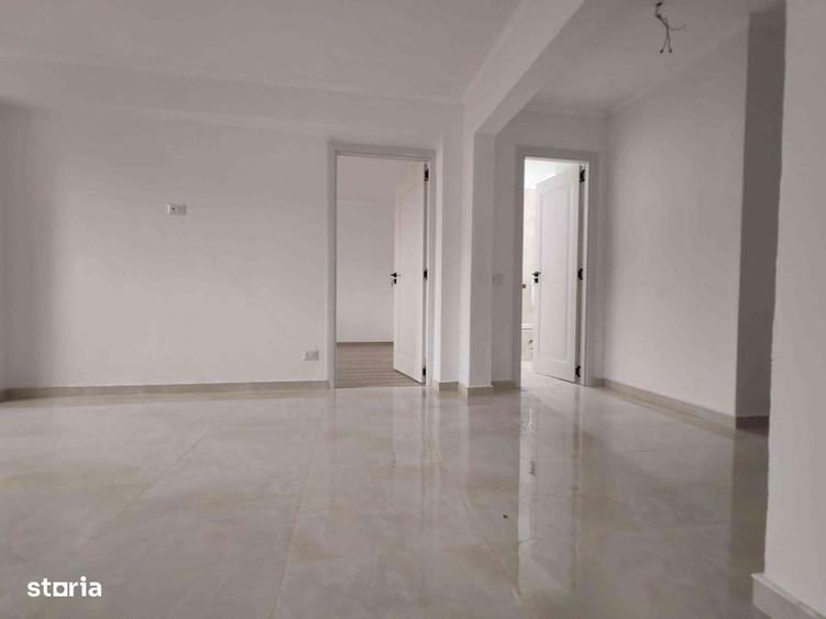 Apartament cu 2 camere decomandat în Rogerius