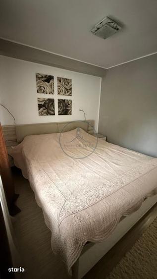 Apartament cu 3 camere decomandat în Ștefan cel Mare