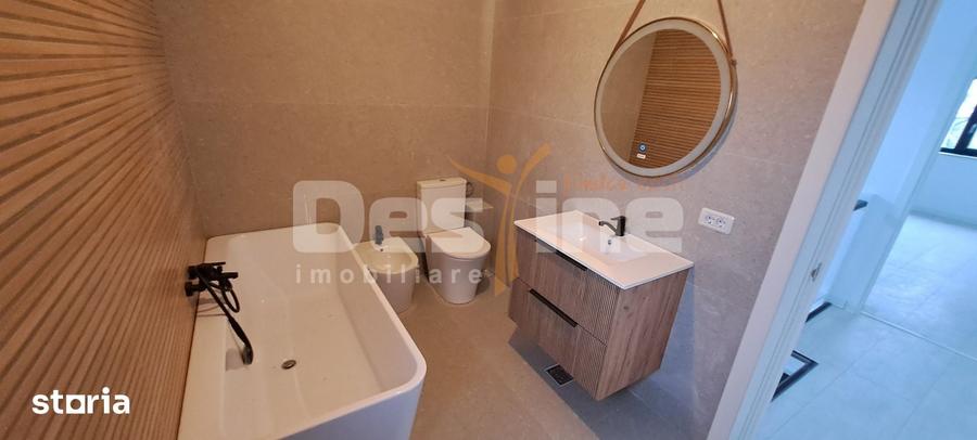 Casă cu 4 camere cu Teren 400 Mp în Copou