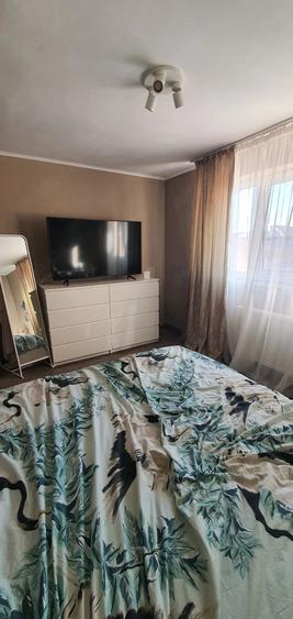 Apartament cu 2 camere semidecomandat în Micro 11