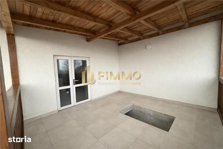 Casă cu 6 camere cu Teren 1000 Mp în Șcheia