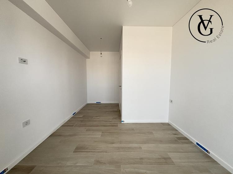 Apartament cu 3 camere semidecomandat în Mamaia-Sat