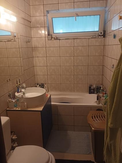 Apartament cu 3 camere decomandat în Iancului