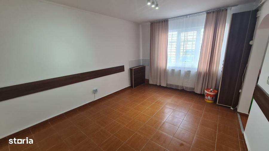 Spațiu comercial, de 29 mp, în Nord