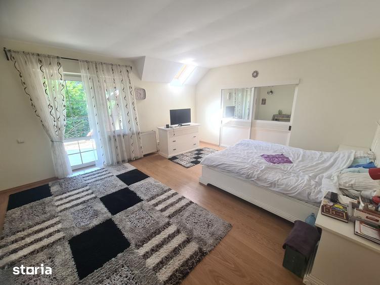 Casă cu 4 camere cu Teren 720 Mp în Gherăiești