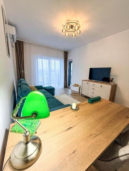 Apartament cu 2 camere decomandat în Berceni