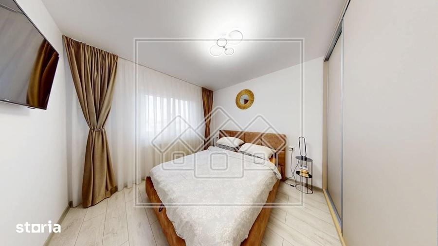 Apartament cu 2 camere, balcon, 2 locuri de parcare - zona buna - 3