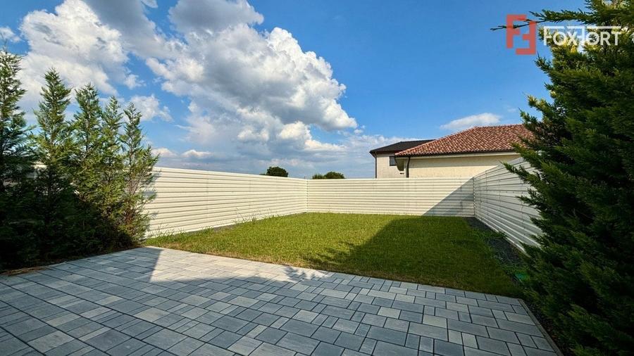 Duplex cu 3 camere cu Canalizare în Giarmata-Vii