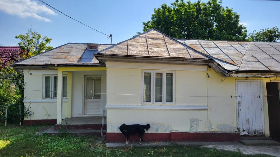 Casă individuală cu 4 camere cu Garaj în Clipicești