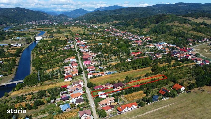 Casă cu 4 camere în Dumirești